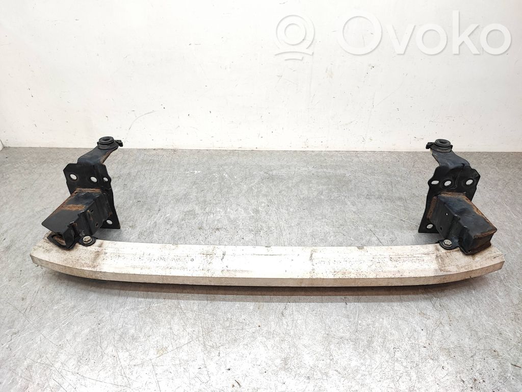 Travesaño del parachoques delantero   4L0807113,4L0807133A,4L0807134A