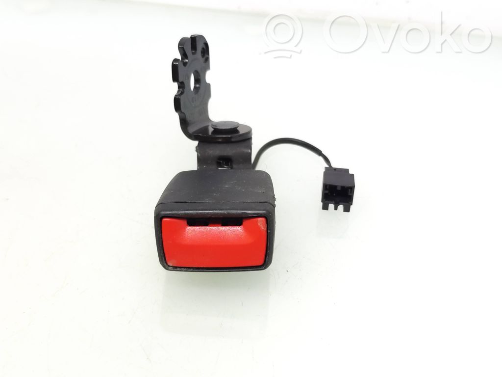 Audi A4 S4 B9 Gurtschloss hinten