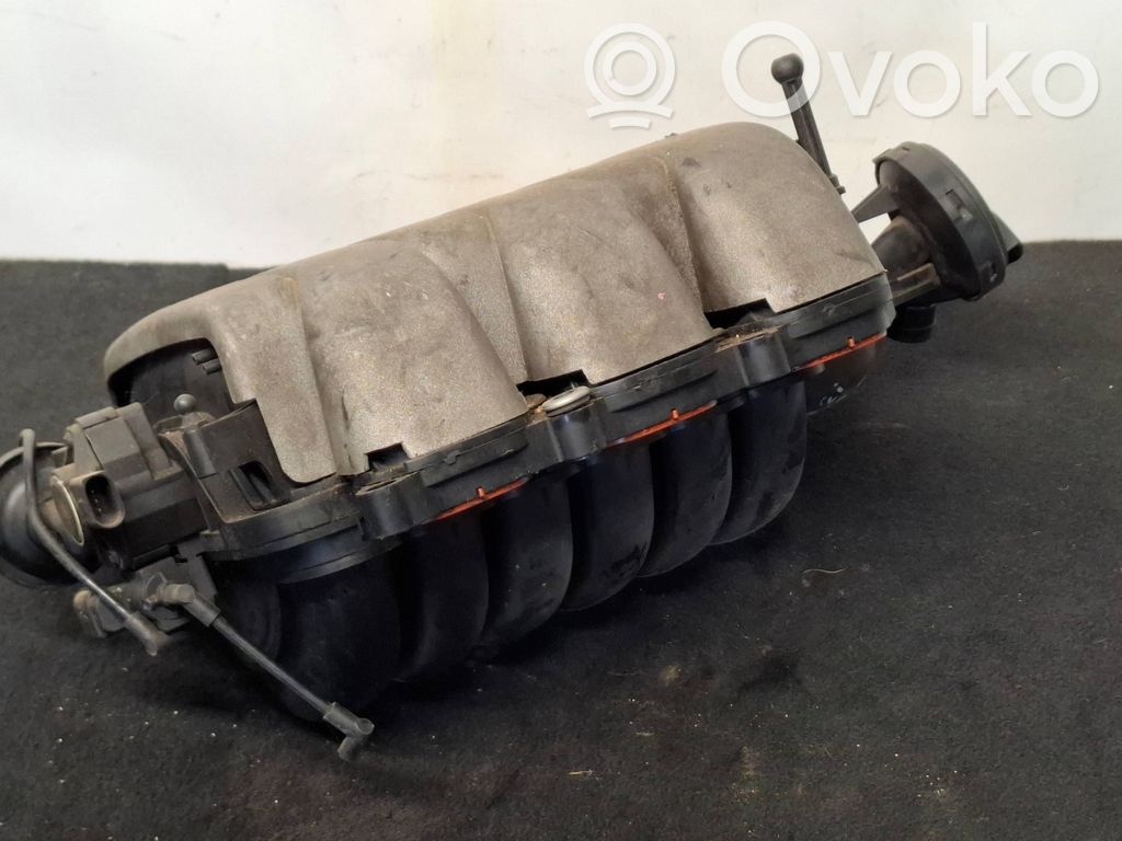 Audi A6 S6 C6 4F Colector de admisión 