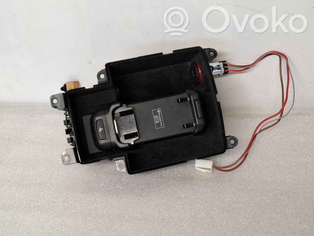 Audi A4 S4 B7 8E 8H Telefono valdymo blokas 