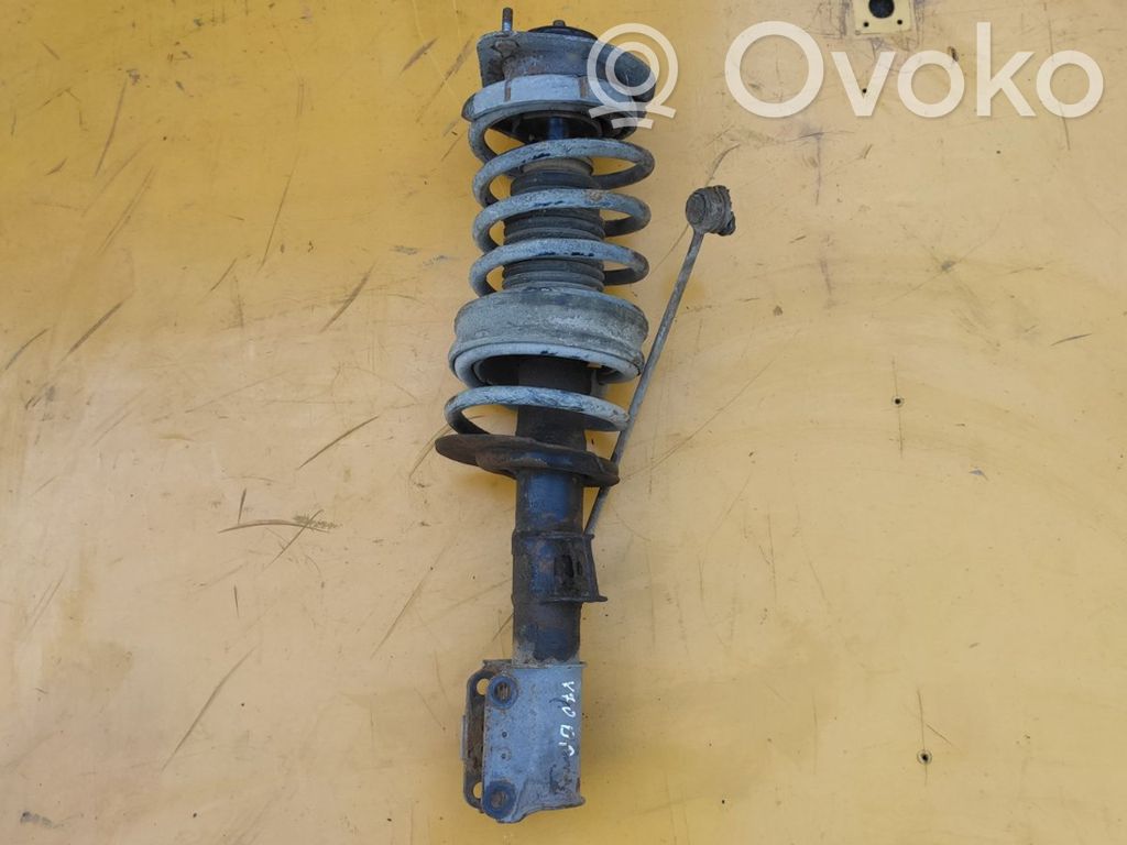 Volvo S70  V70  V70 XC Amortyzator przedni 