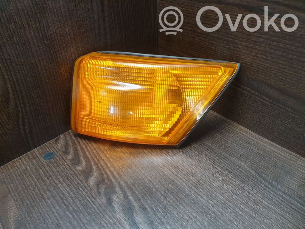 Iveco Daily 35 - 40.10 Front indicator light 