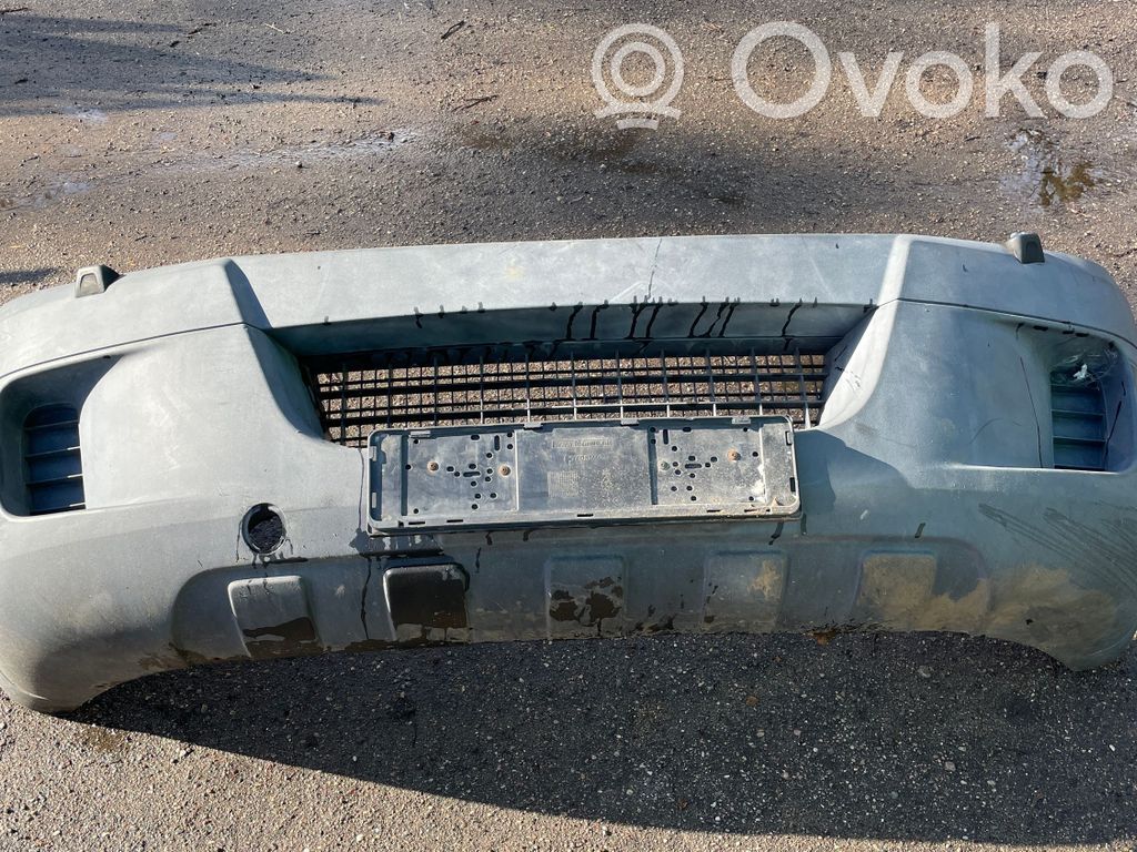 Iveco Daily 4th gen Parachoques delantero 