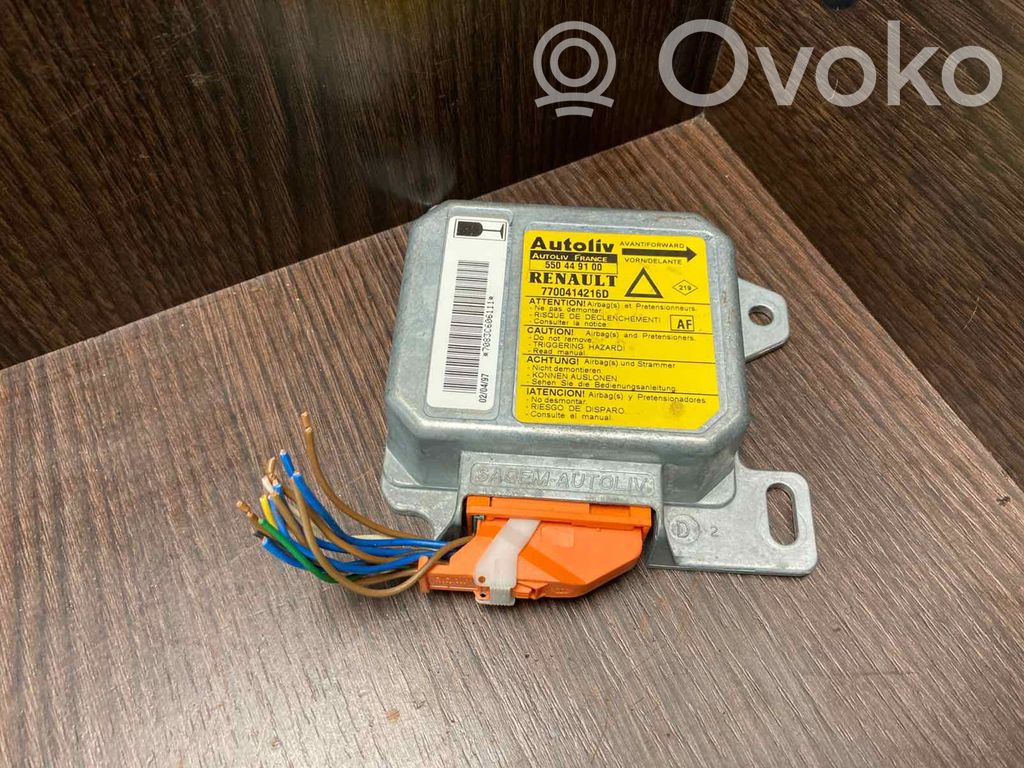 Renault Laguna I Airbag control unit/module 