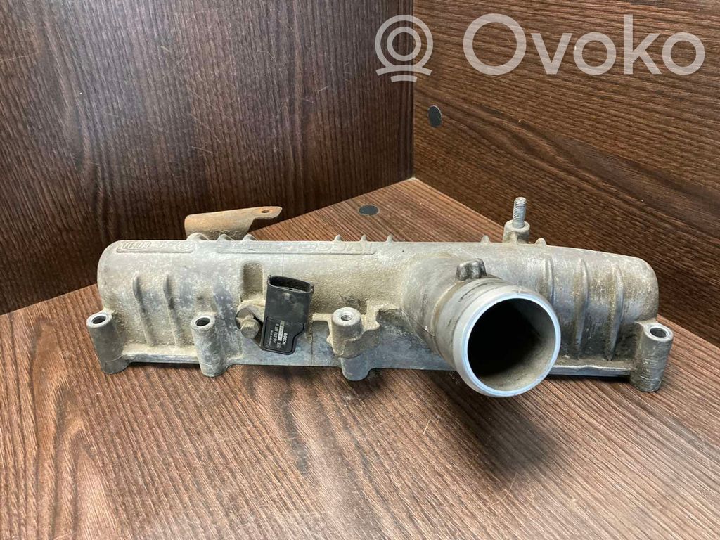 Iveco Daily 35 - 40.10 Intake manifold 