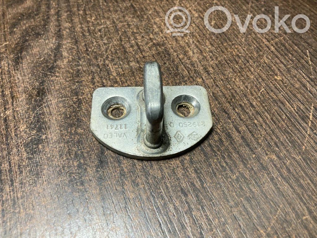 Renault Master III Front door lock loop/hook striker 
