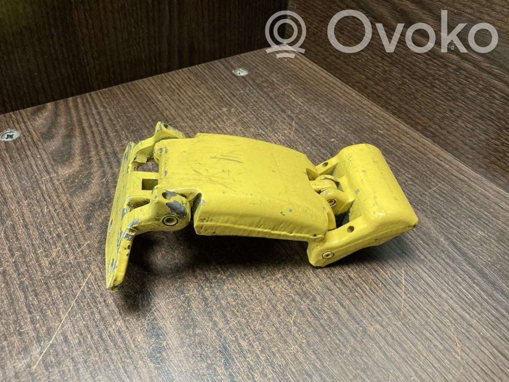 Iveco Daily 4th gen Loading door upper hinge 