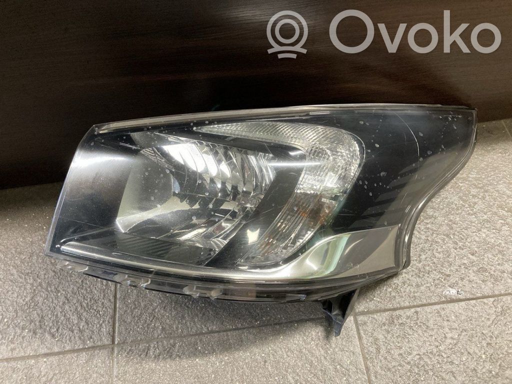 Lampa przednia   93867960,93867960,260606315R,1EE01156501