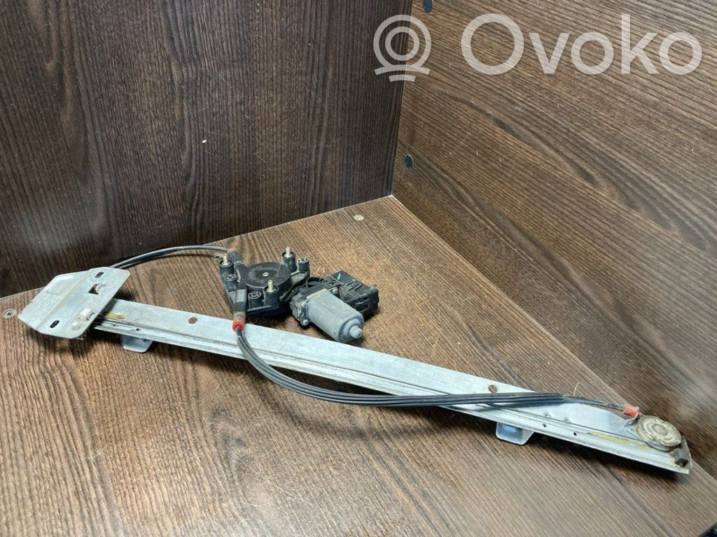 Iveco Daily 4th gen Podnośnik szyby drzwi z silniczkiem 