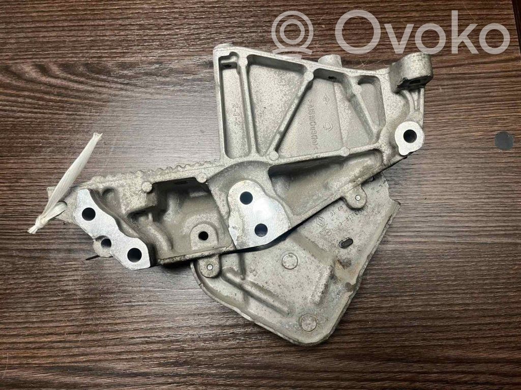 Engine mount bracket   112310605R,112310605R