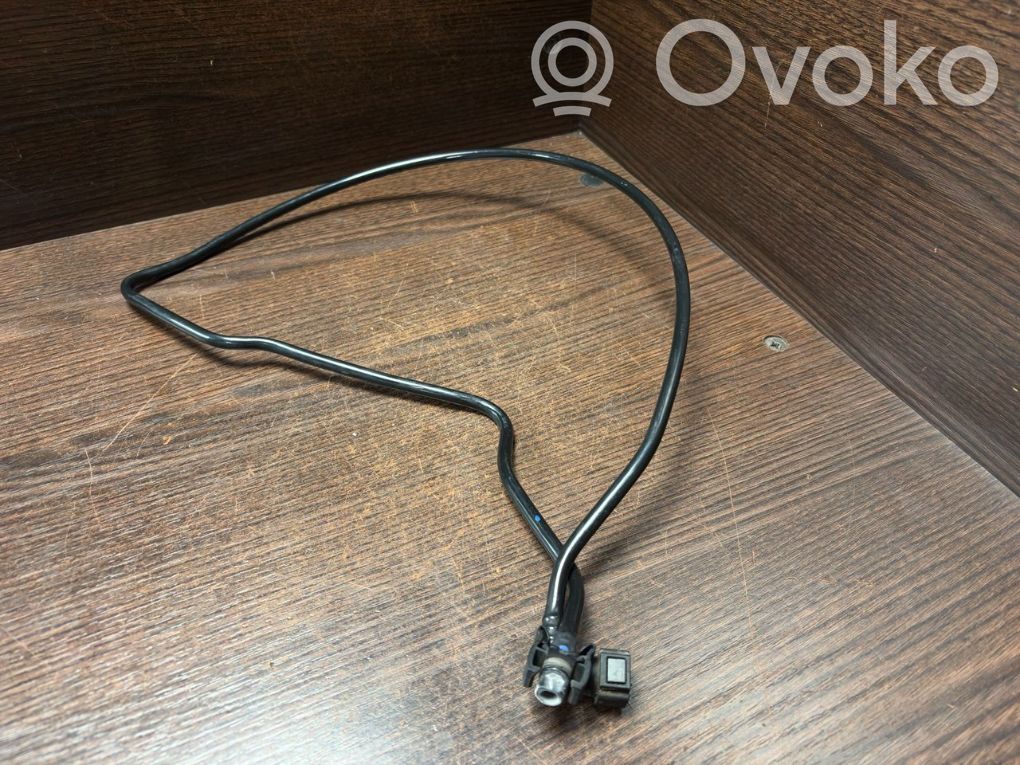 Ford Tourneo Custom Engine coolant pipe/hose 