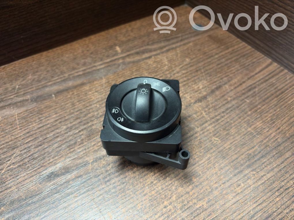 Mercedes-Benz Sprinter W906 Interruptor de luz 