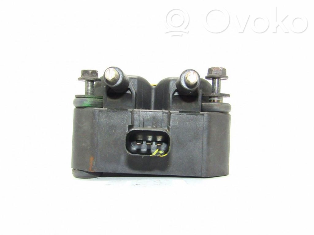 High voltage ignition coil   05269670AB