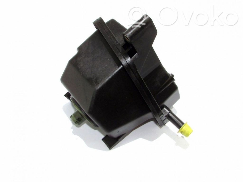 Ohjaustehostimen nestesäiliö   1J0422371B