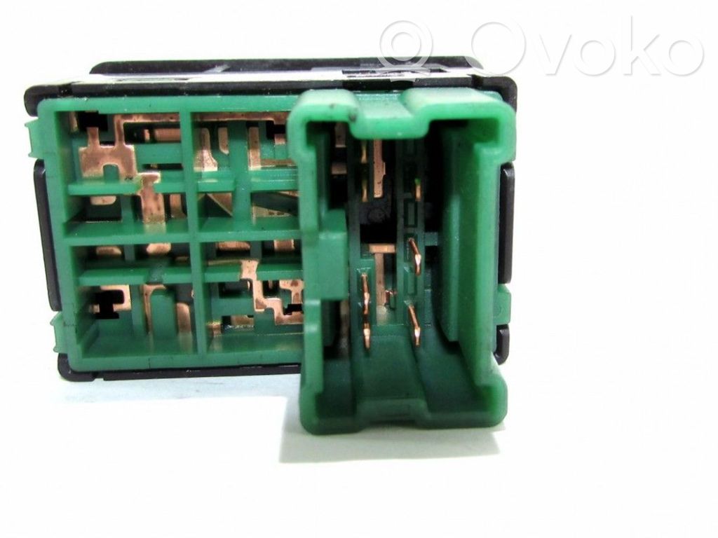 Wing mirror switch   NRA