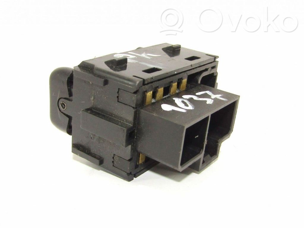 Wing mirror switch   KODONRA