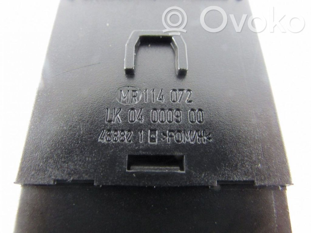 Headlight level height control switch   LK04000900