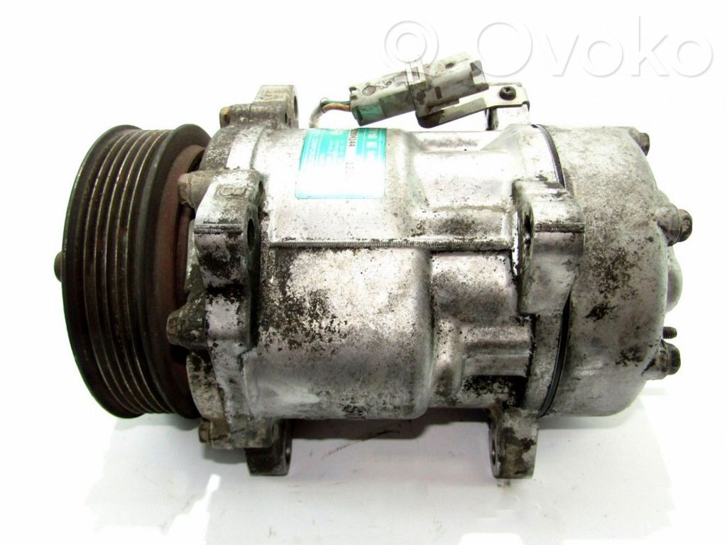 Peugeot 307 Air conditioning (A/C) compressor (pump) 