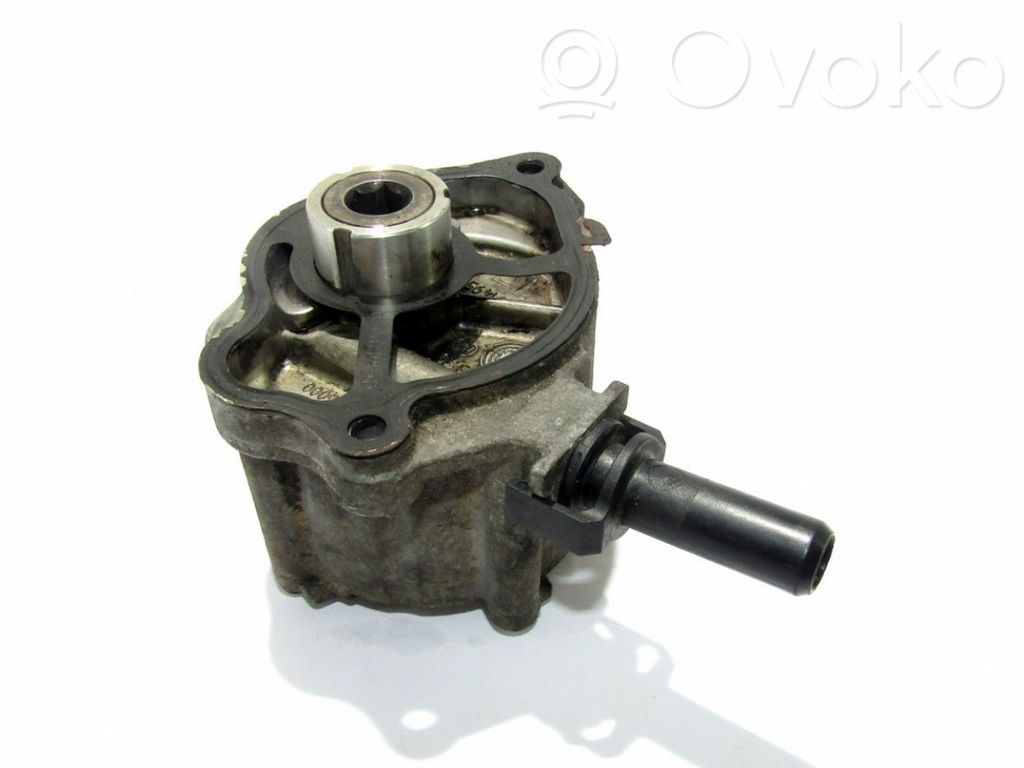 Vacuum pump   A6512300165