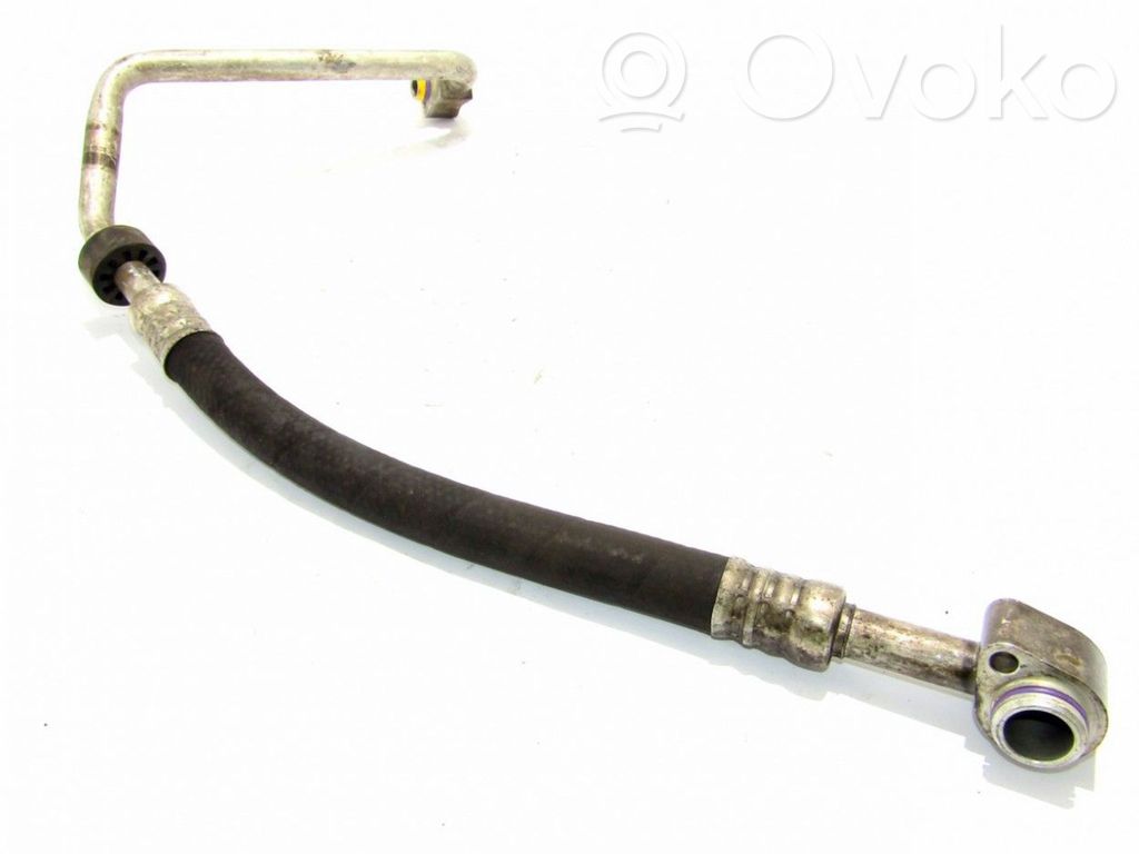 Volkswagen Phaeton Ilmastointilaitteen putki (A/C) 