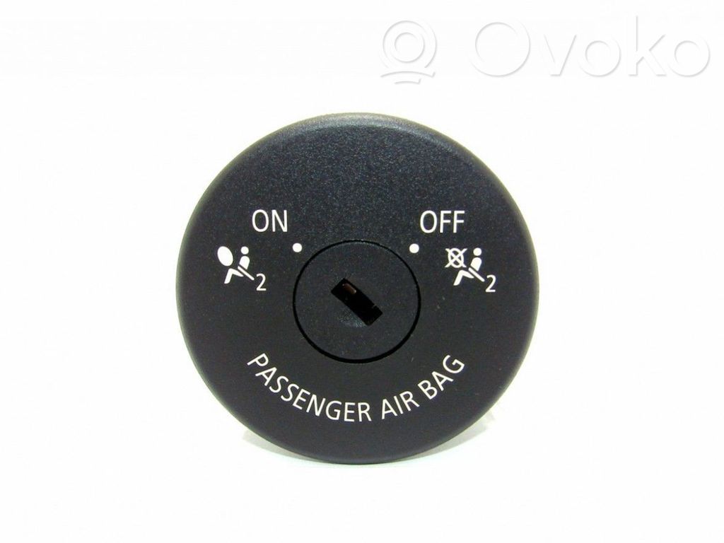 Mini One - Cooper Cabrio R52 Passenger airbag on/off switch 
