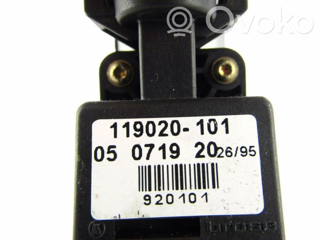 Front door window regulator motor   119020101