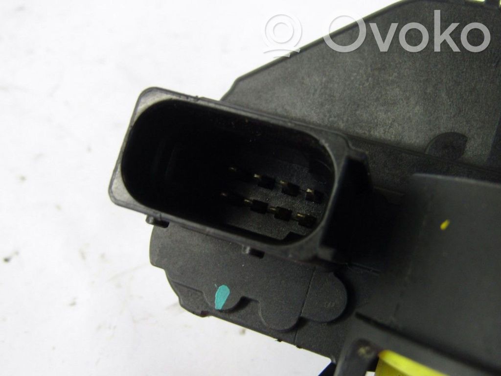 Opel Astra G Front door lock 