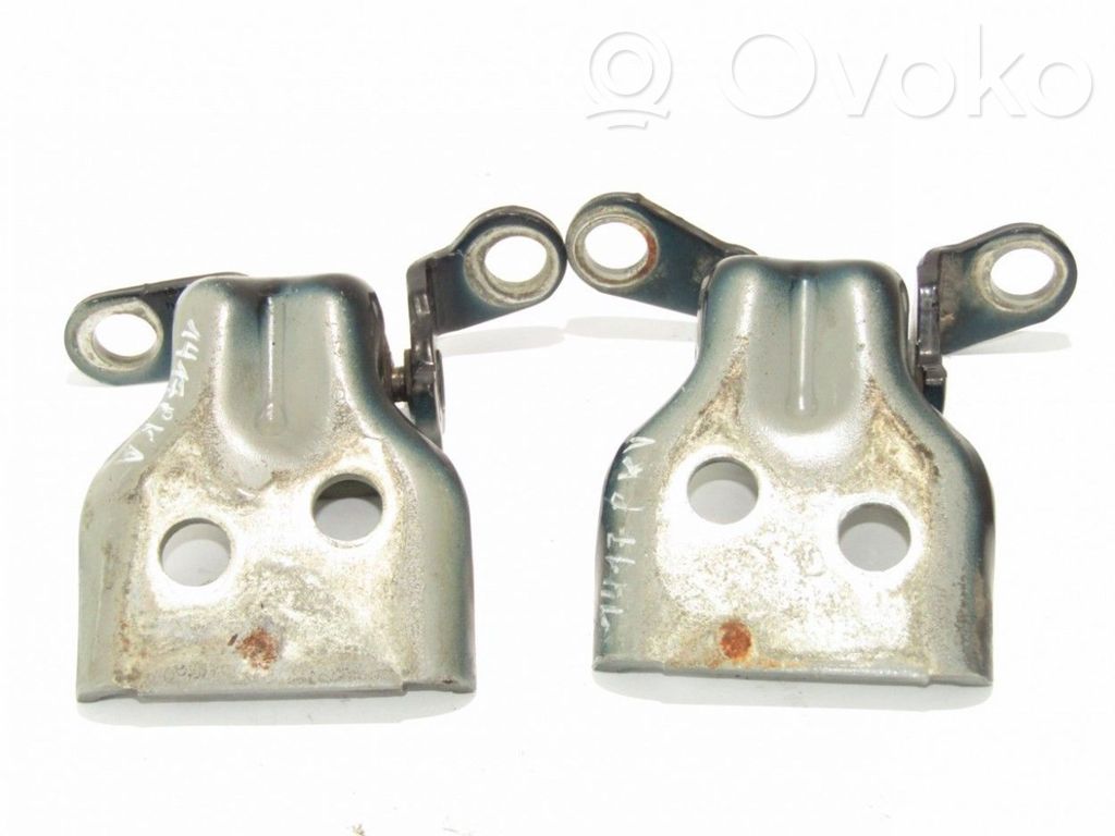 Front door hinge set