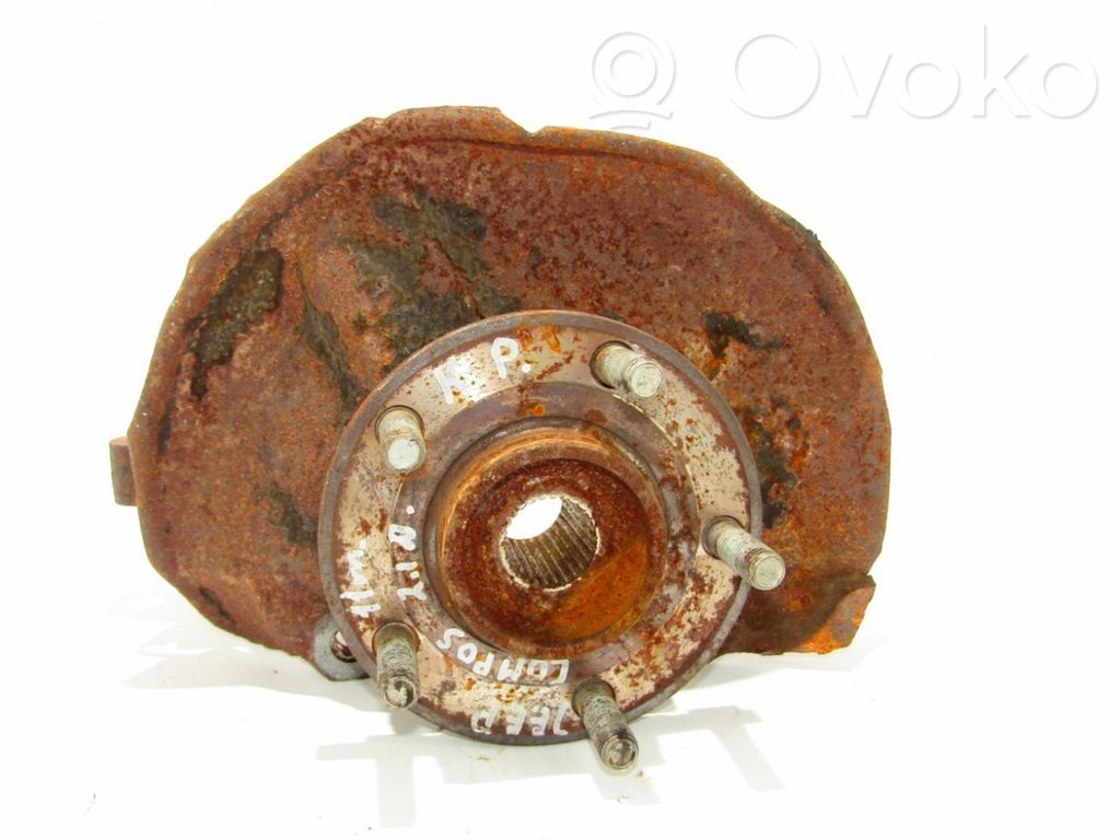 Front wheel hub