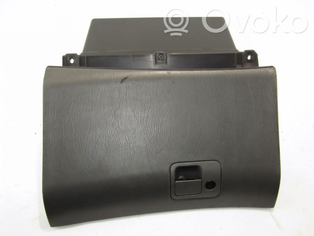 Saab 9-5 Glove box 