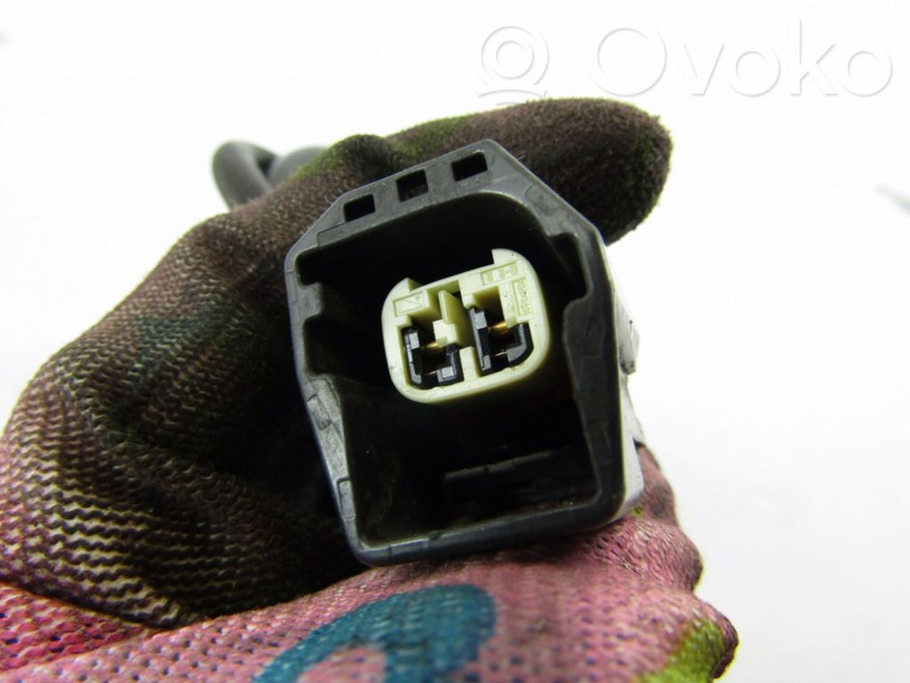 Detonācijas sensors   1072086B