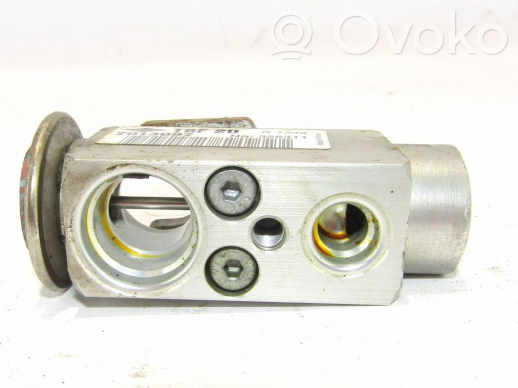 Air conditioning (A/C) expansion valve   7013097,326311