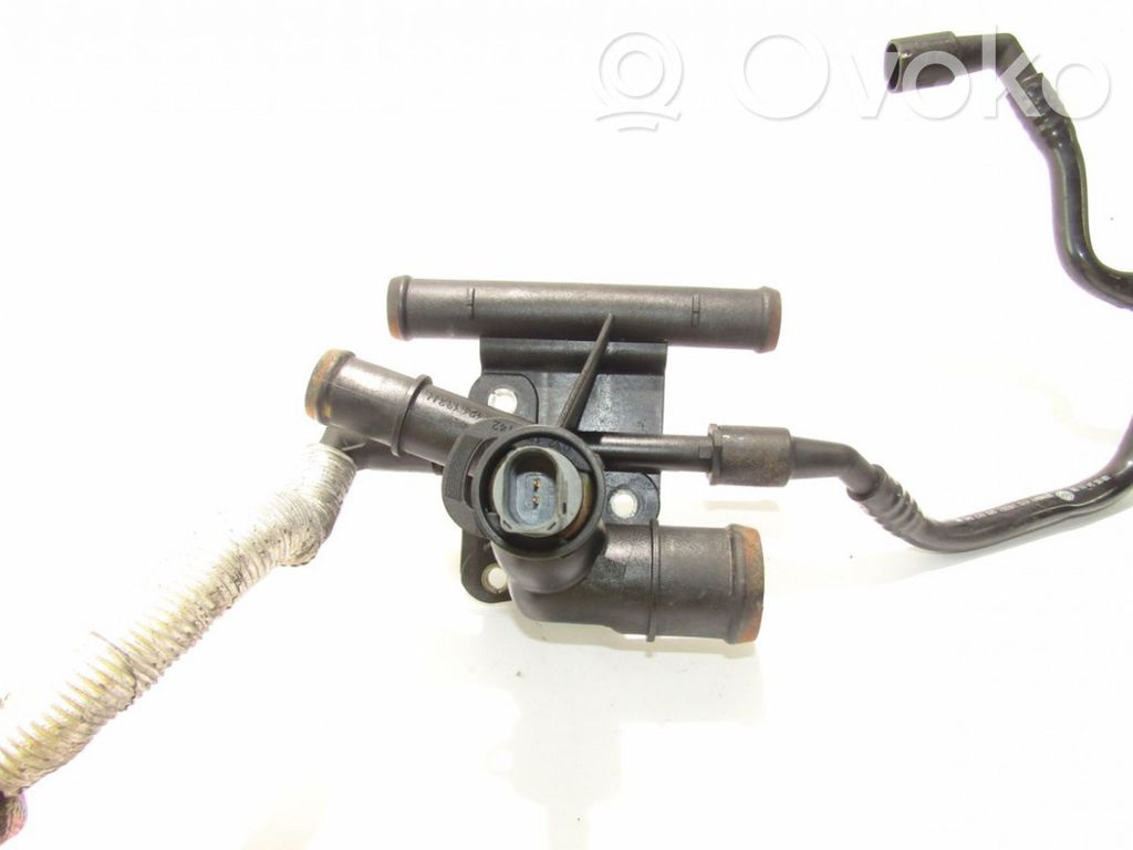 Audi TT TTS Mk2 Carcasă termostat 