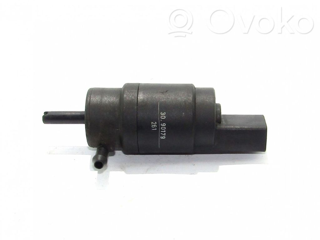 Mercedes-Benz C W203 Windscreen/windshield washer pump 