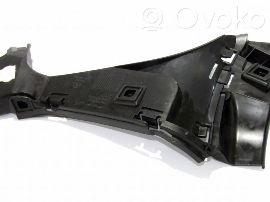 Volvo C30 Galinis laikiklis bamperio 