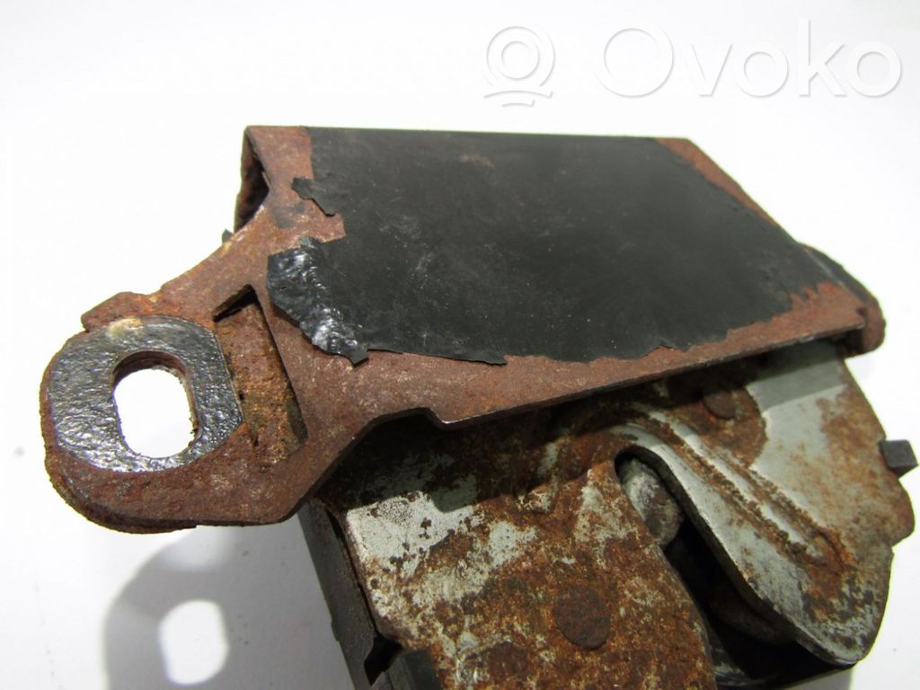 Engine bonnet/hood lock/catch