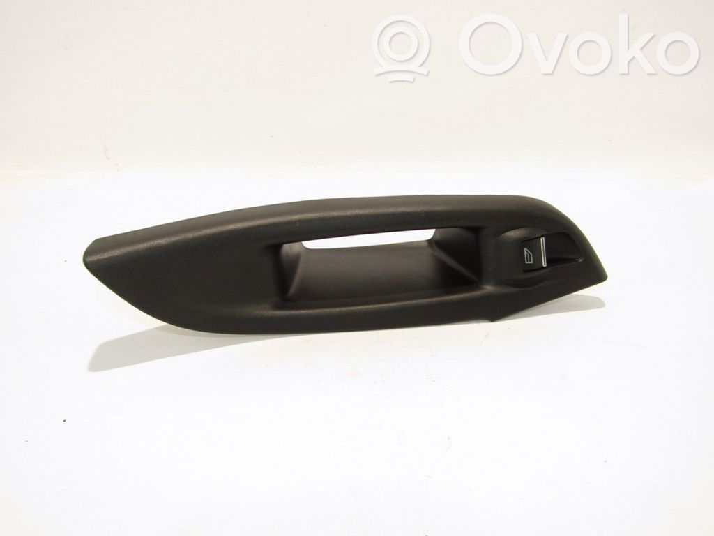 Ford Focus Electric window control switch 