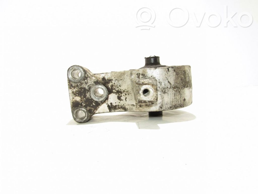 Engine mount bracket