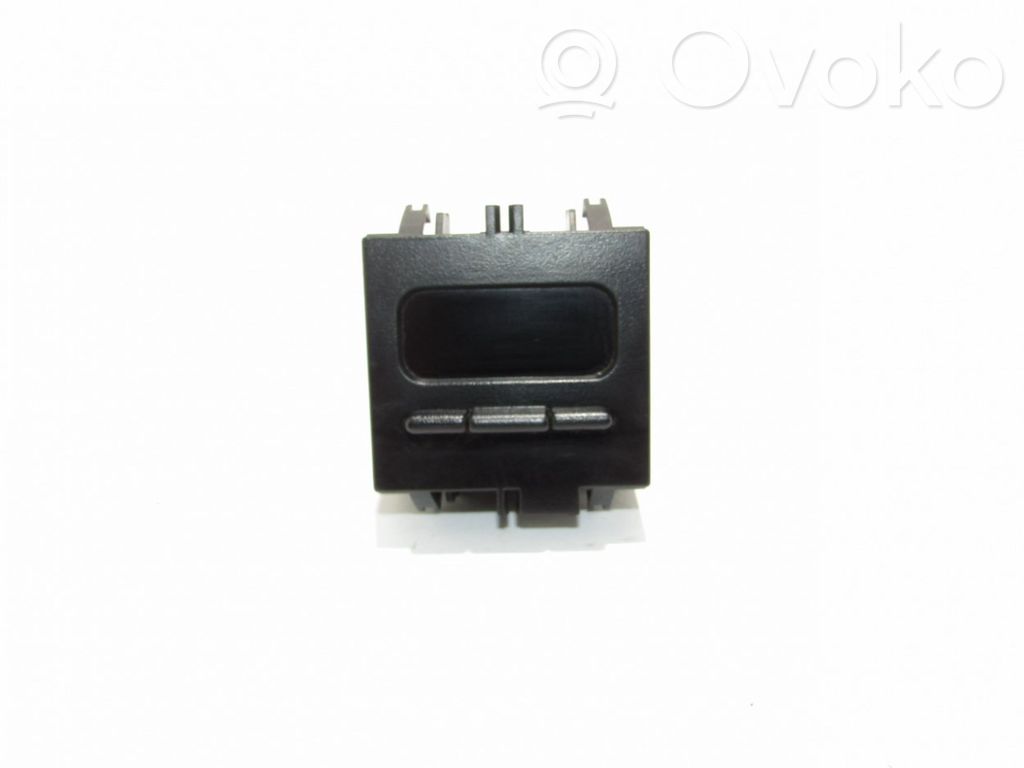Renault Clio II Clock 
