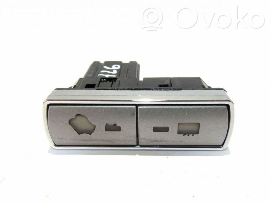 Ford Galaxy Windscreen/window heater switch 