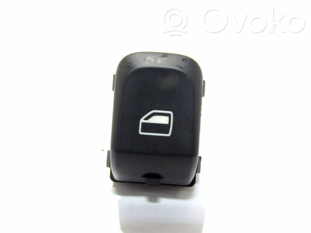 Audi Q3 8U Electric window control switch 