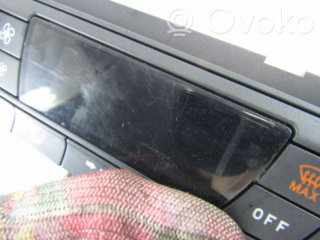 Ford C-MAX I Climate control unit 