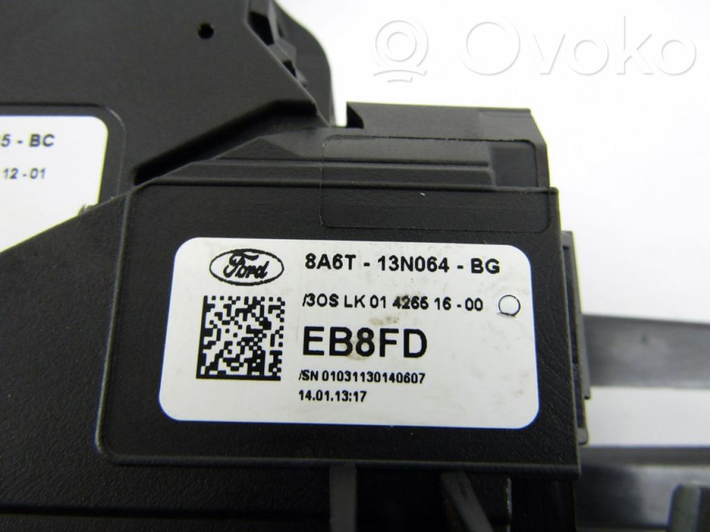 Multifunctional control switch/knob   8A6T13335BC,8A6T13N064BG