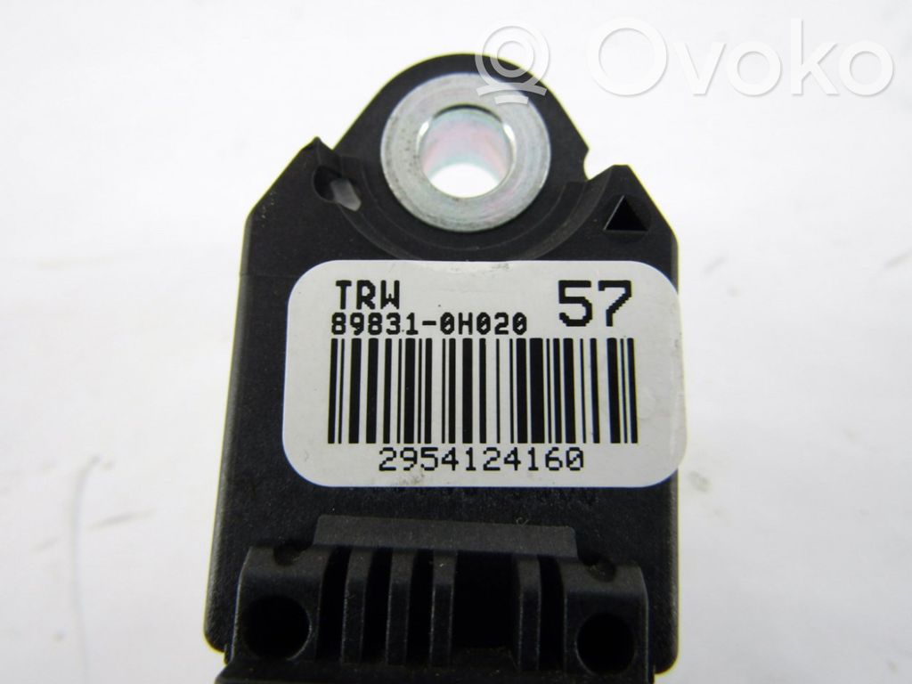 Sensor impacto/accidente para activar Airbag   898310H020