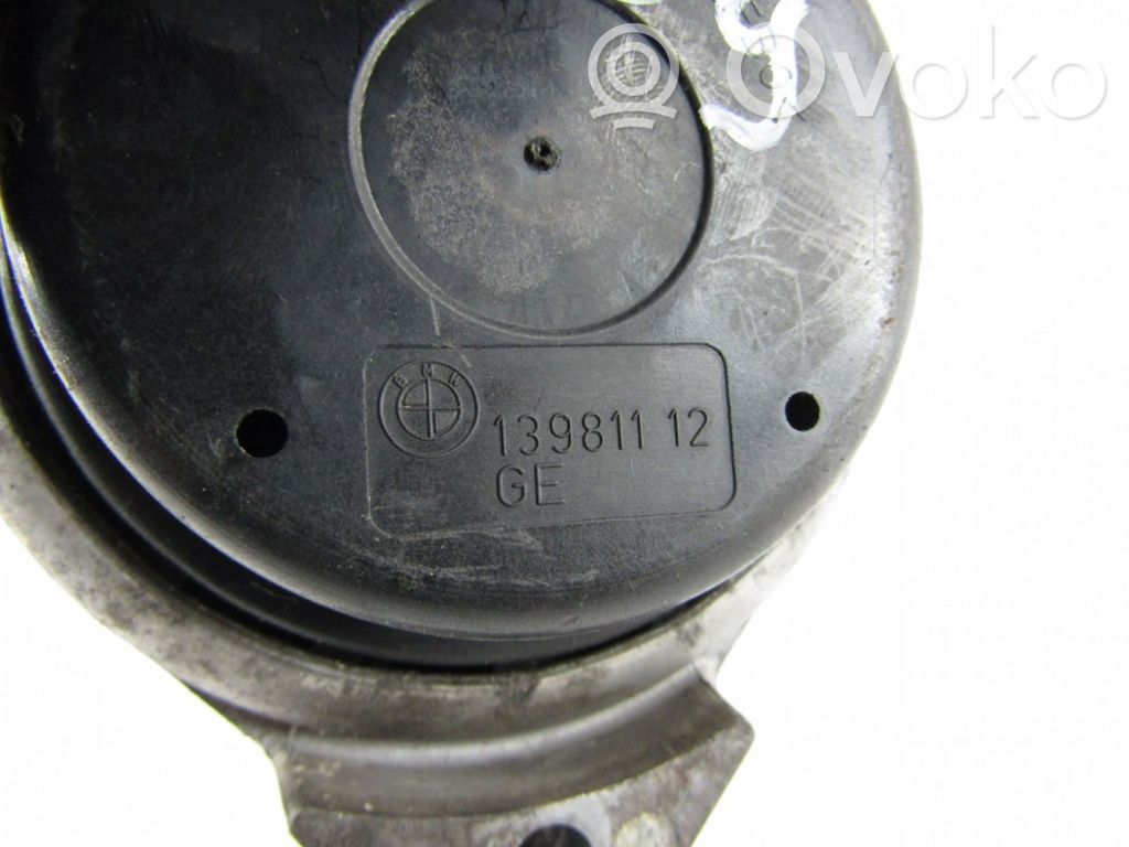 Dzinēja spilvens   13981112