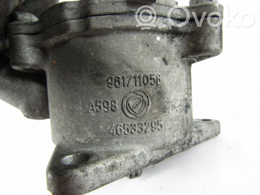 Vacuum pump   46533295