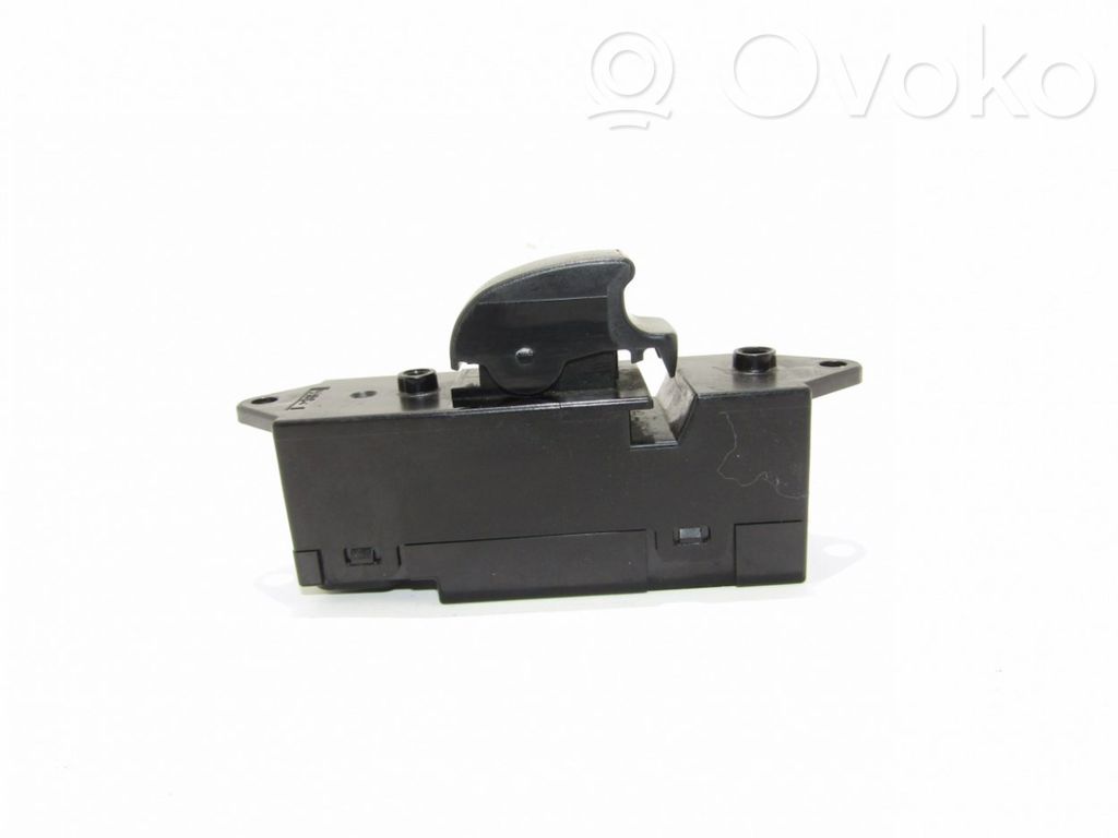 Przyciski szyb   8608A143