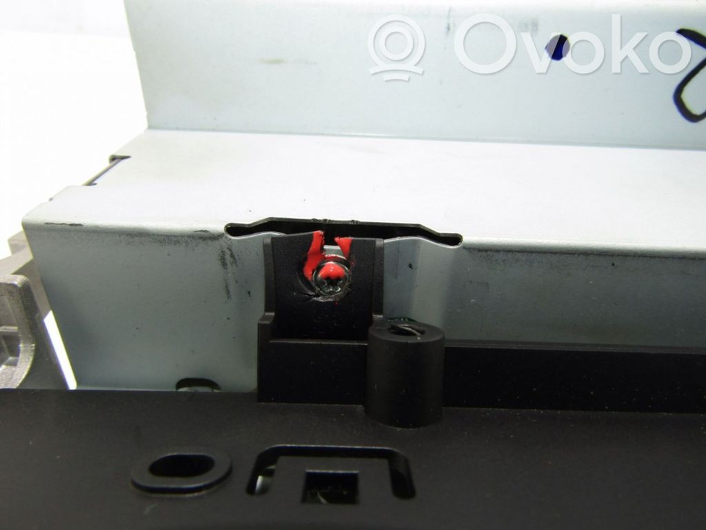 Mercedes-Benz C W204 Unitate principală radio/CD/DVD/GPS