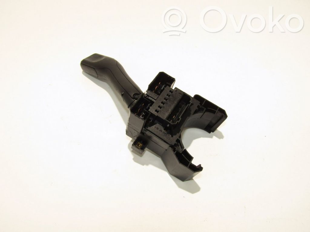 Skoda Fabia Mk1 (6Y) Wiper switch 