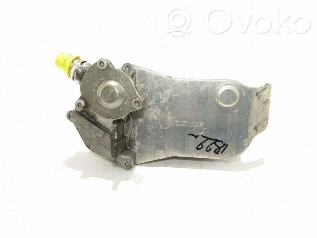 Oil filter mounting bracket   7529499